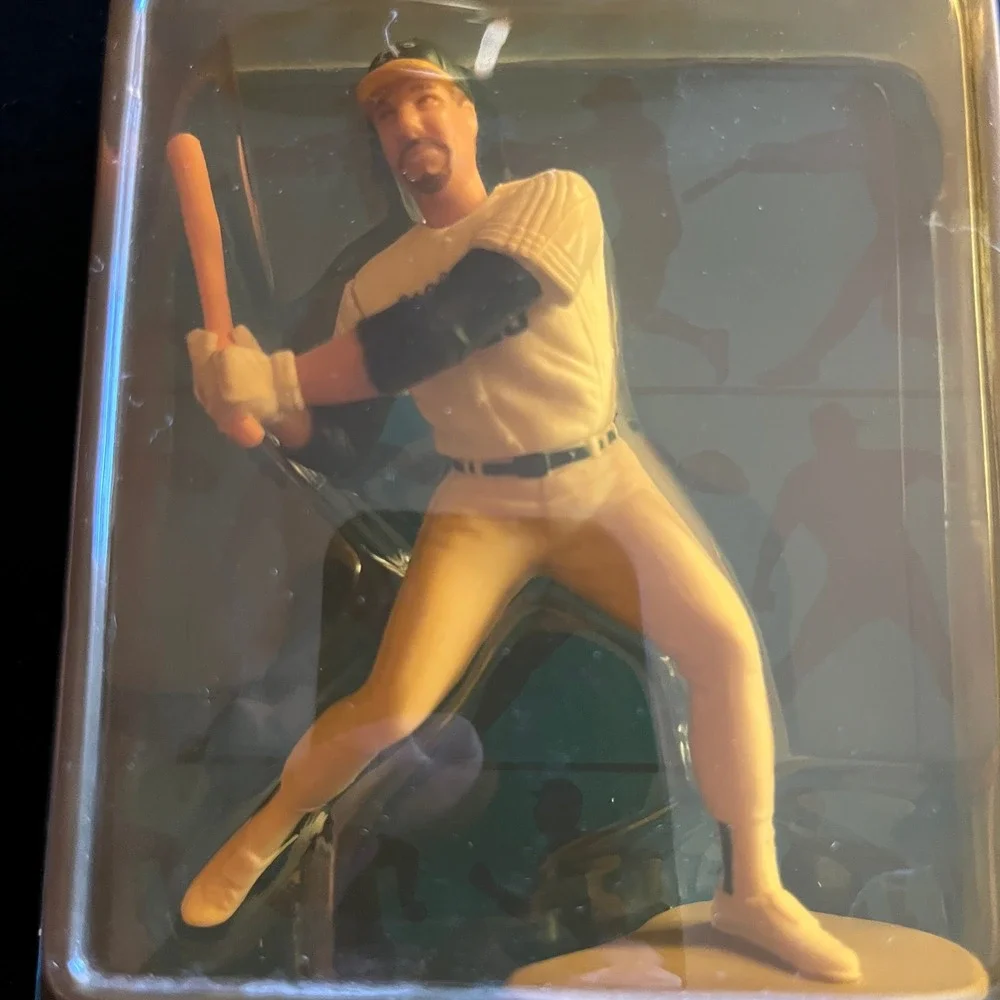 Kenner Starting Lineup 1993 Mark McGwire Oakland Athletics Figure Special Card